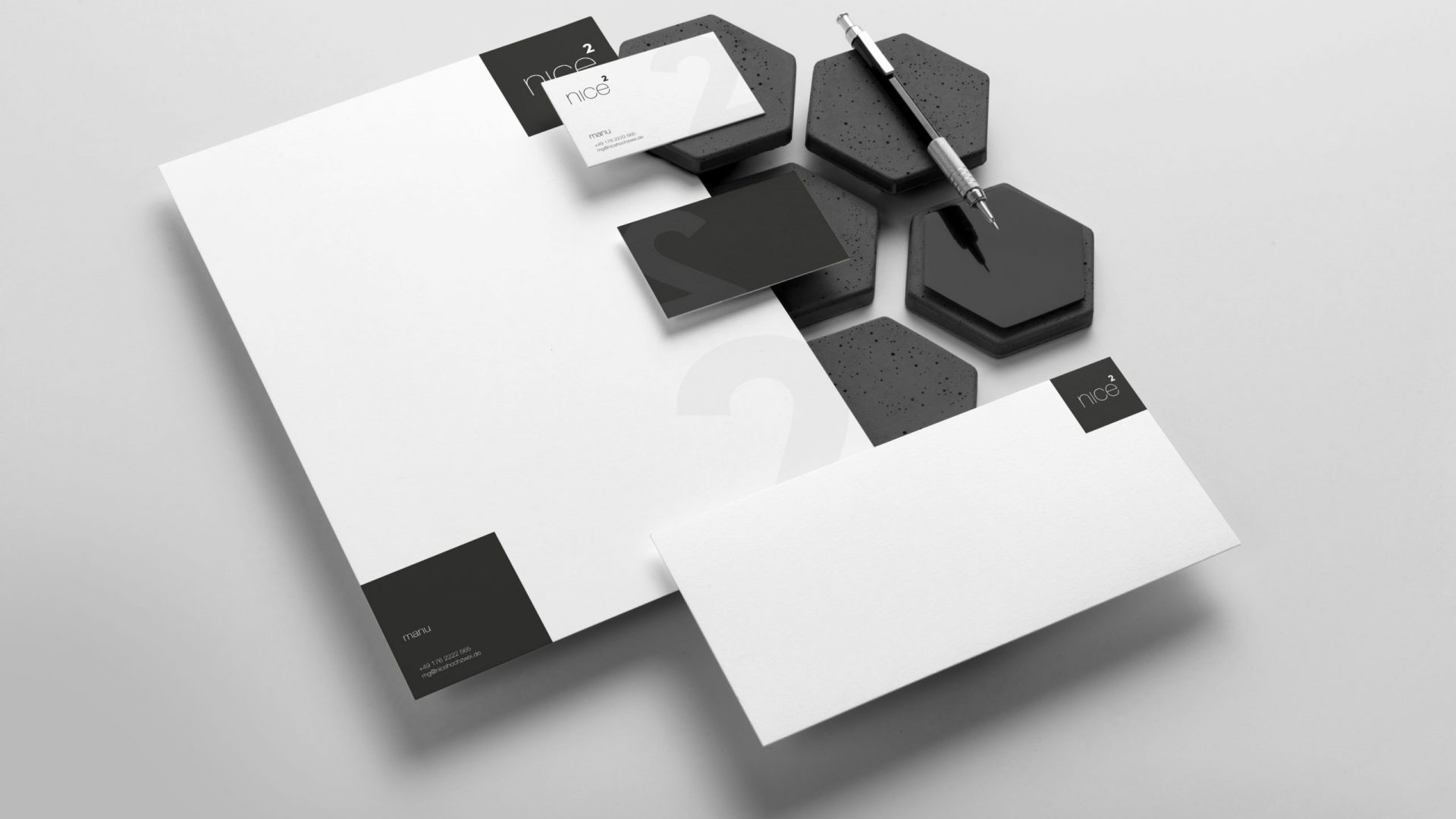 01-hexamed-branding-mockup